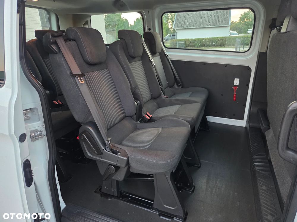 Ford Transit Custom - 8