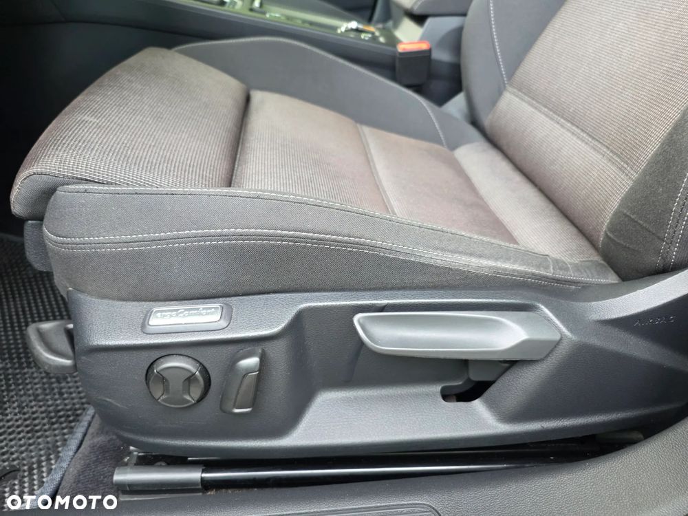 Volkswagen Passat 2.0 TDI BMT Comfortline DSG7 - 34