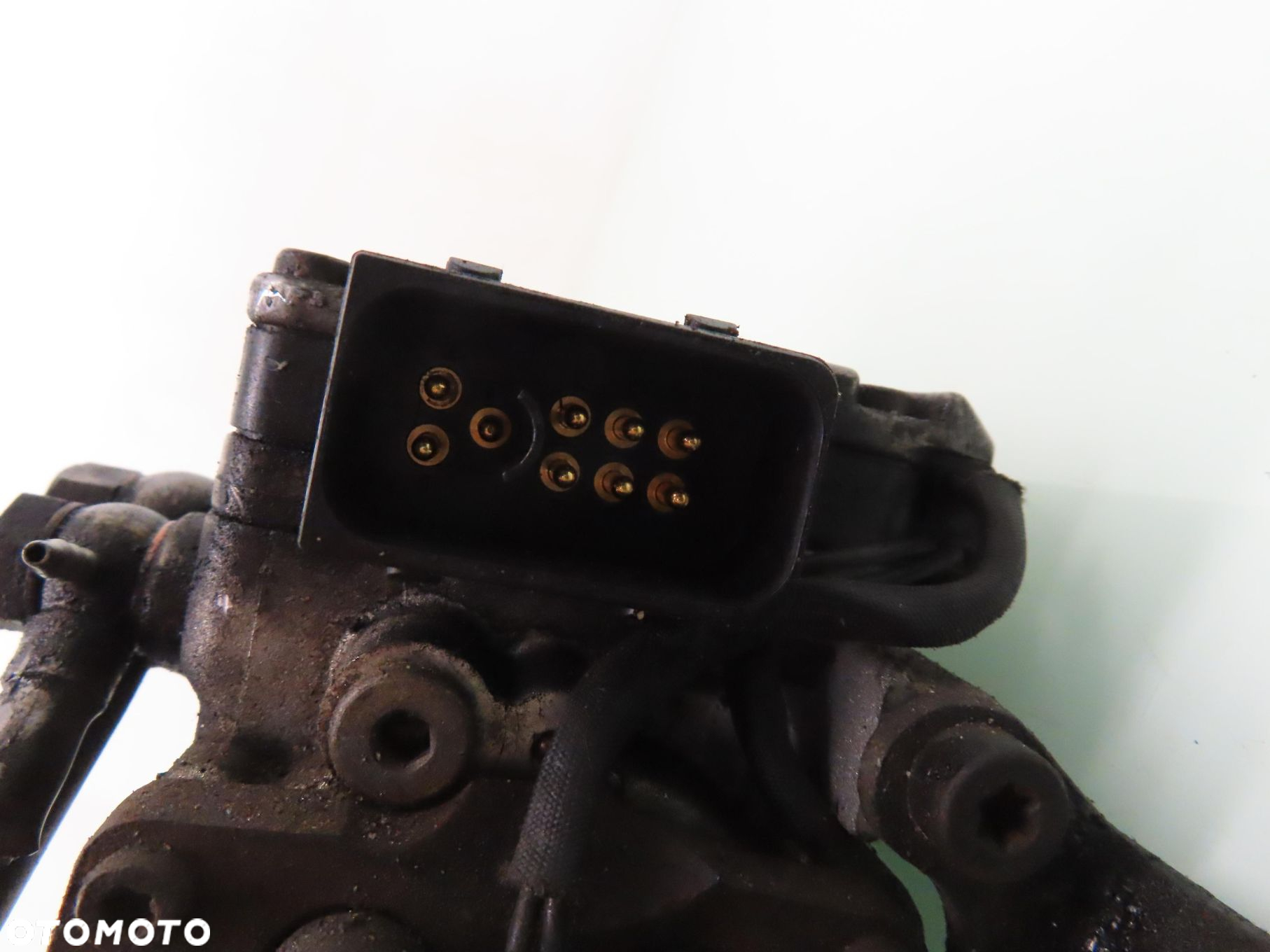 POMPA WTRYSKOWA OPEL VECTRA B 2.0 DTI 0470504003 0281010888 - 3