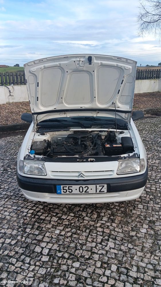 Citroën Saxo 1.0i First - 12