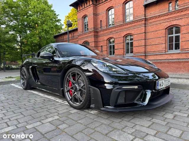 Porsche 718 Cayman GPF GT4 RS PDK - 21