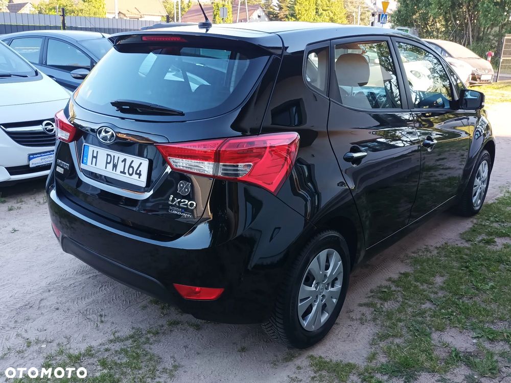 Hyundai ix20 1.4 UEFA EURO 2012 Edition - 15