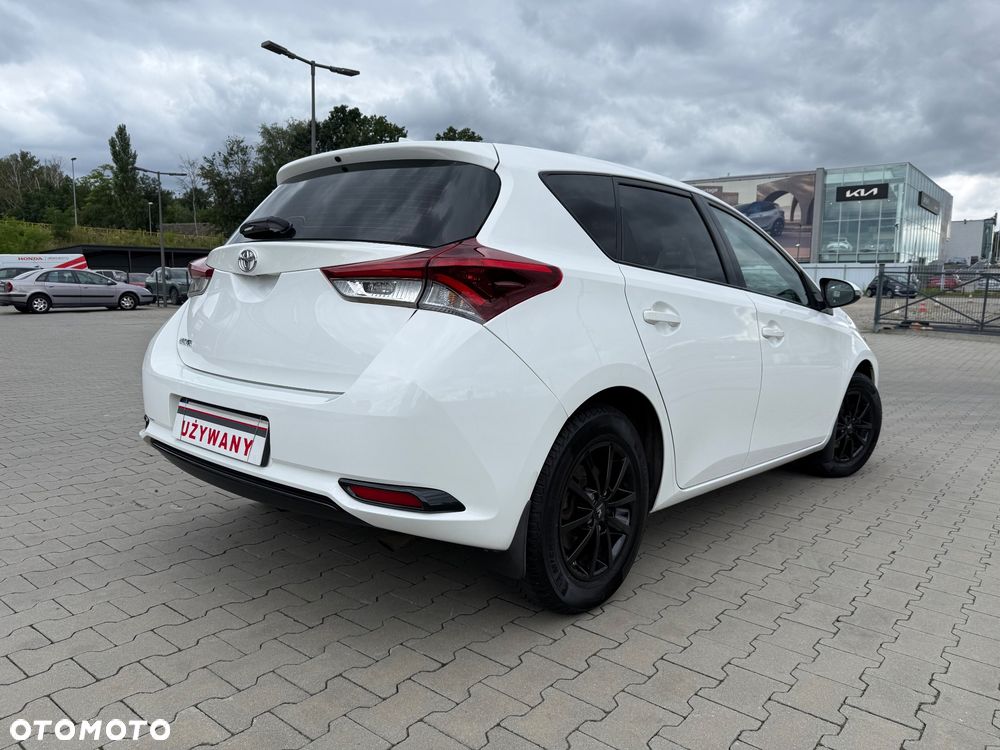 Toyota Auris 1.33 VVT-i Active - 7