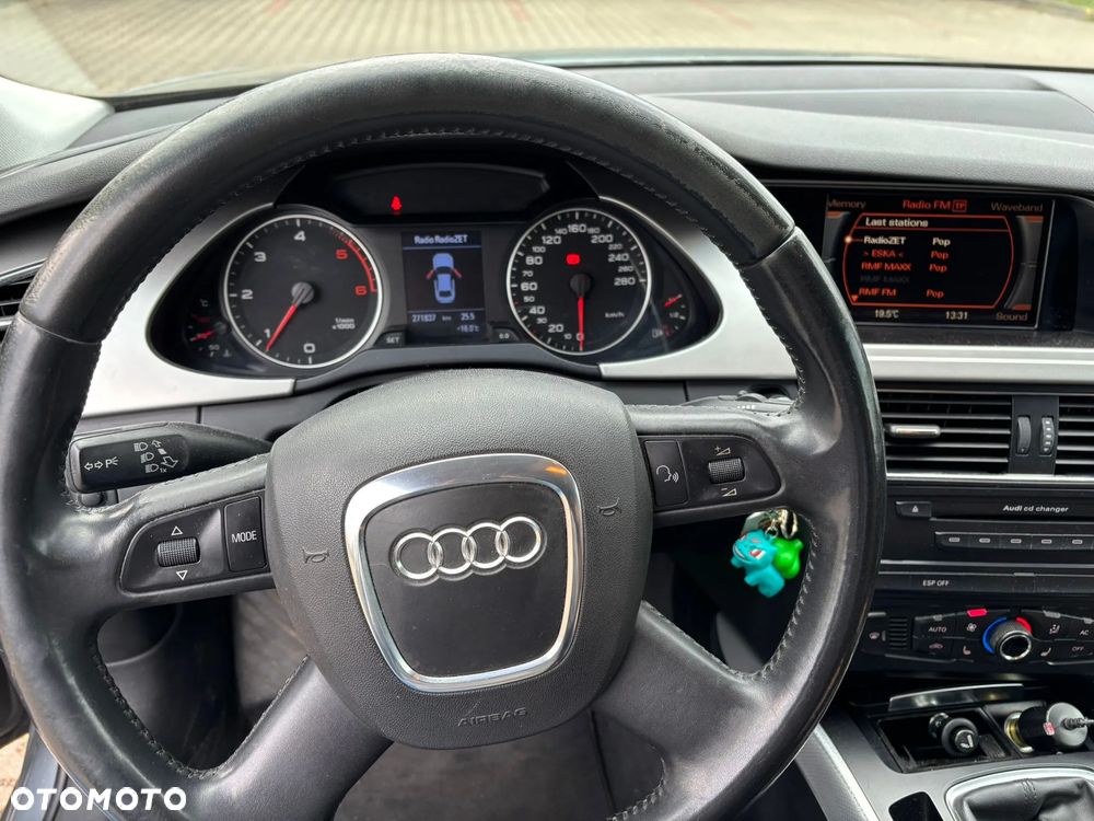 Audi A4 Limousine - 9