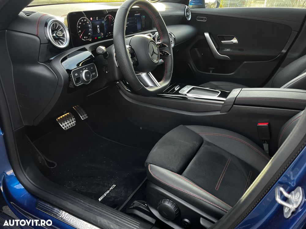 Mercedes-Benz CLA - 10