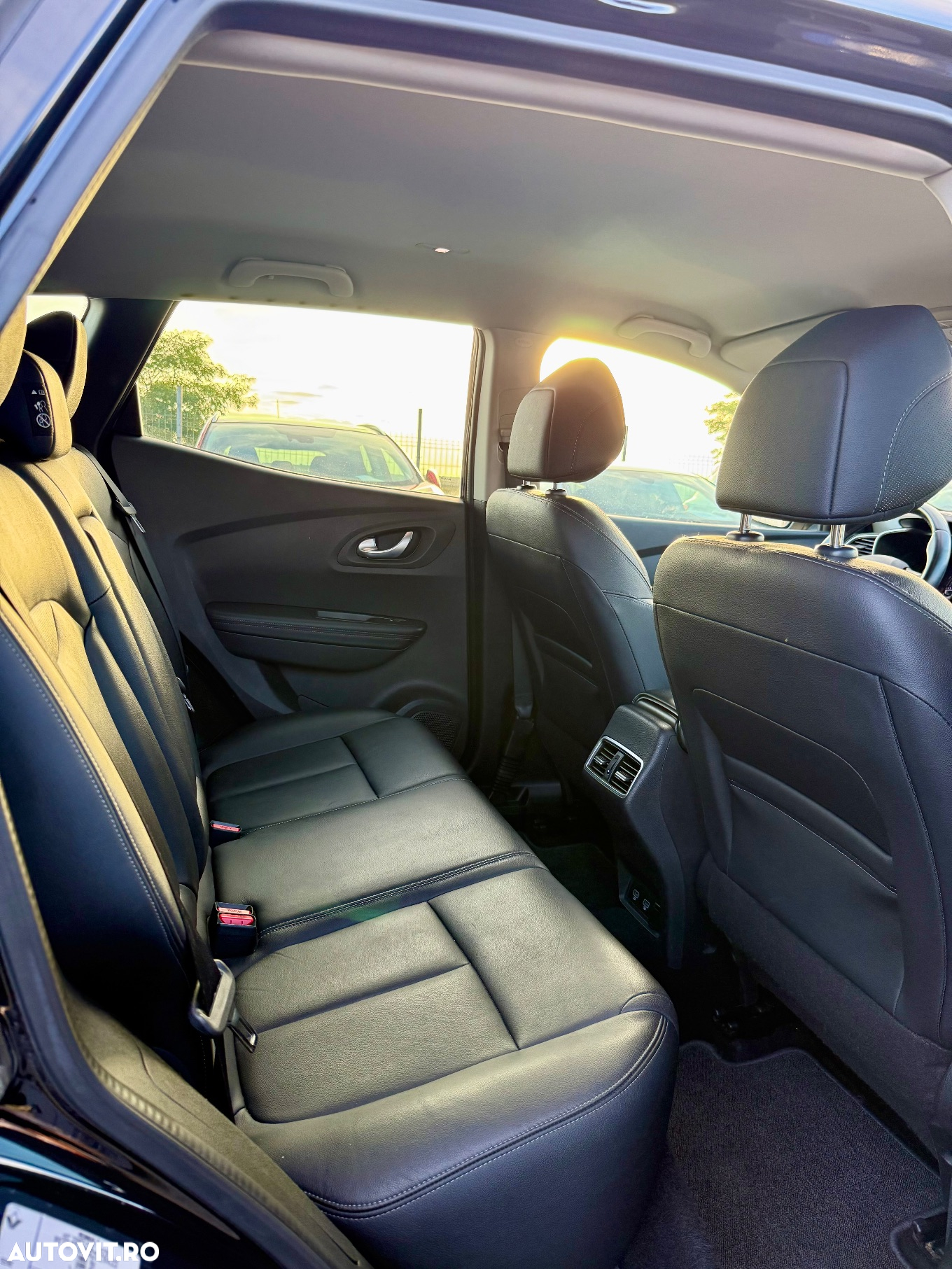 Renault Kadjar TCe 140 GPF LIMITED - 9