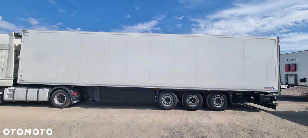 Schmitz Cargobull - 1