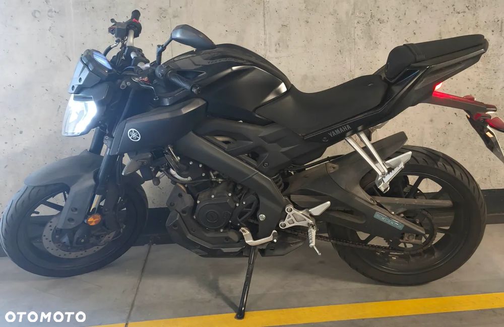 Yamaha MT - 2