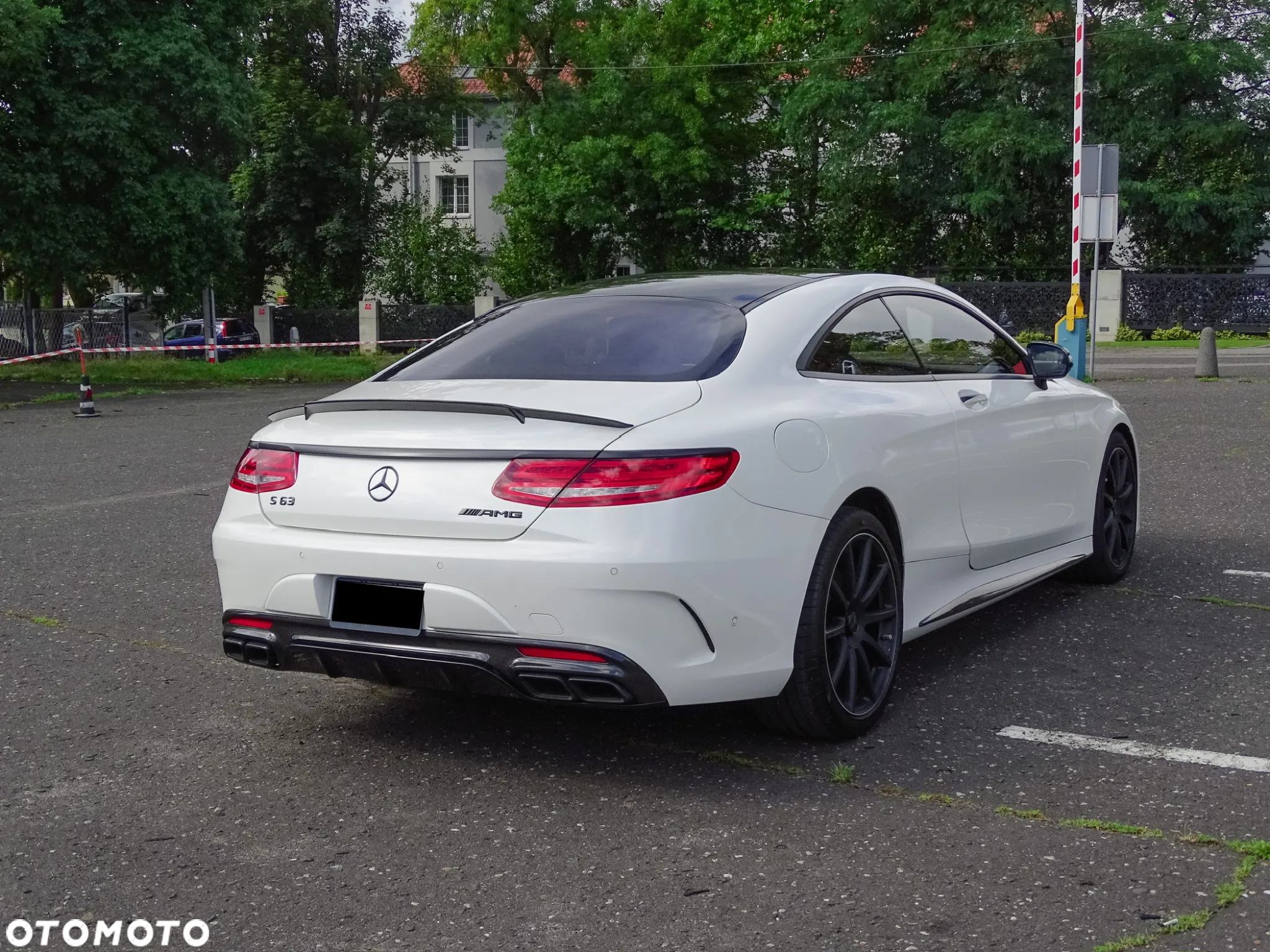 Mercedes-Benz Klasa S AMG 63 Coupe 4Matic AMG Speedshift 7G-MCT - 4