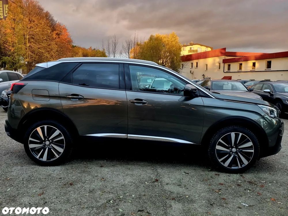 Peugeot 3008 1.2 PureTech Allure S&S - 4