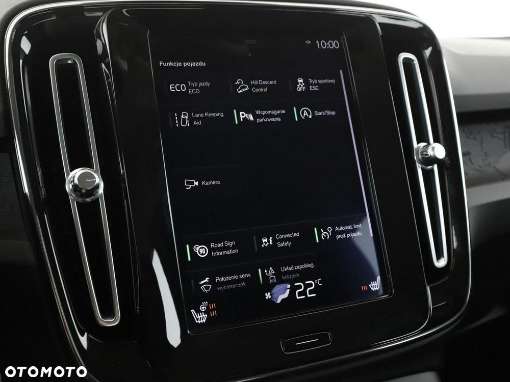 Volvo XC 40 D3 SCR Momentum Core - 26