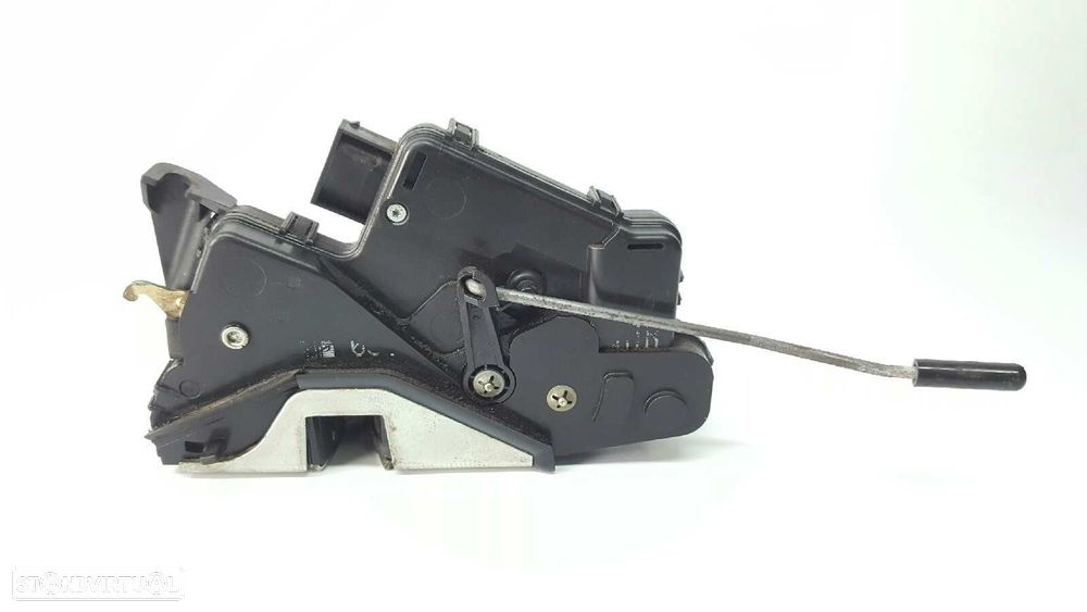 FECHADURA PORTA TRASEIRA DIREITA BMW SERIE 3 BERLINA (E46) 320D - 5