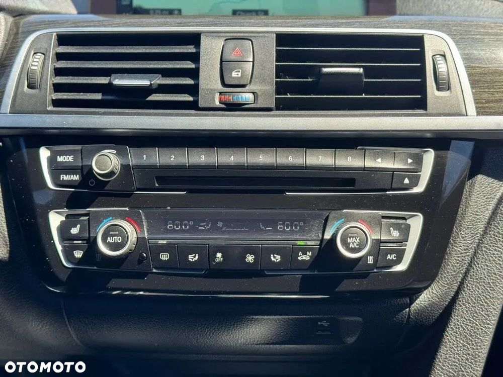 BMW Seria 3 330i M Sport - 20