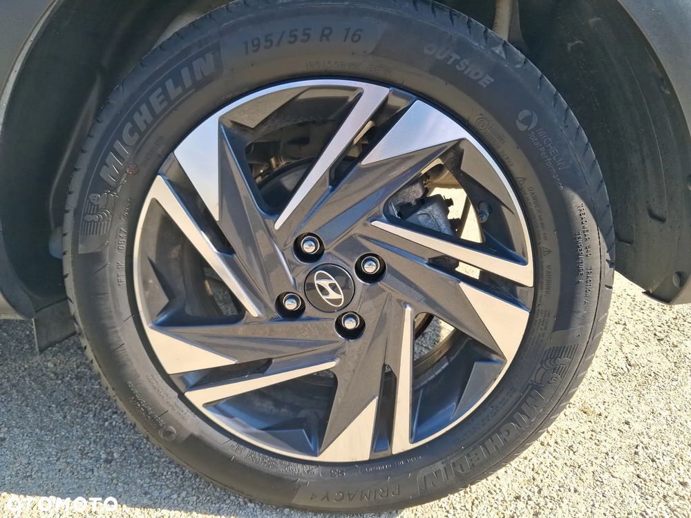 Hyundai Bayon 1.0 T-GDI Smart - 19