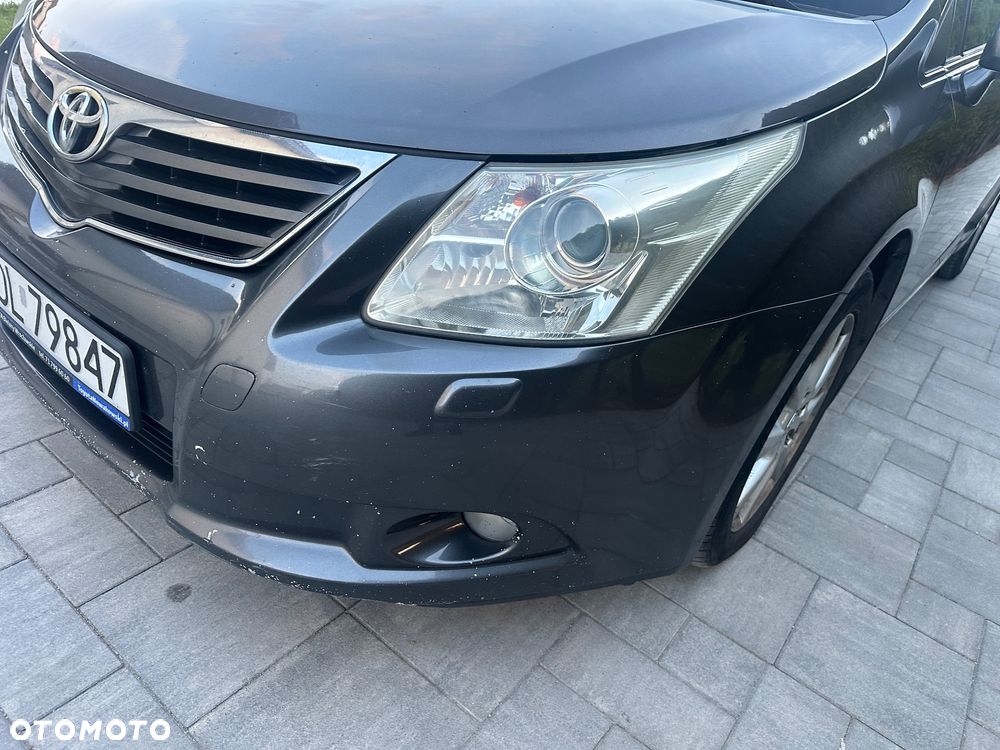 Toyota Avensis 2.0 Sol EU5 MS - 4