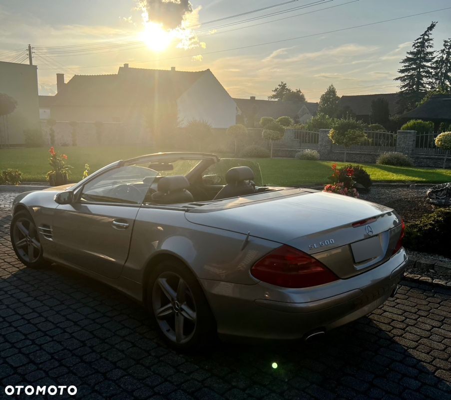 Mercedes-Benz SL 500 - 12