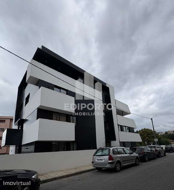 Edifício Bismark,  6 apartamentos T1 a T4, excelentes áreas e terraços - Grande imagem: 3/23