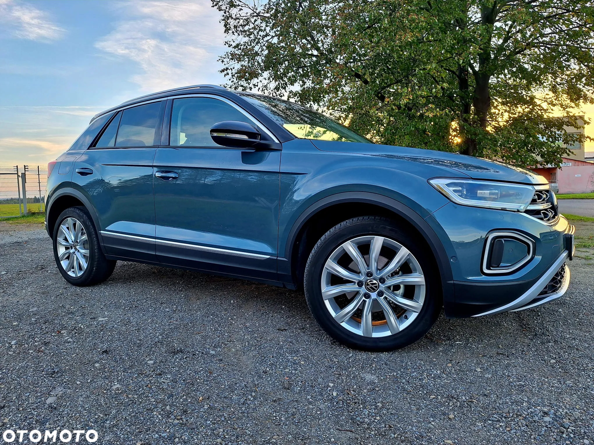Volkswagen T-Roc 1.5 TSI Style DSG - 3