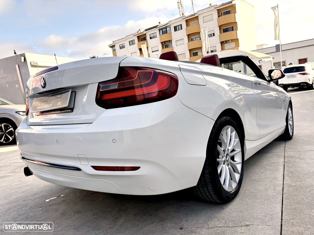 BMW 218 i Cabrio Line Sport Auto - 44