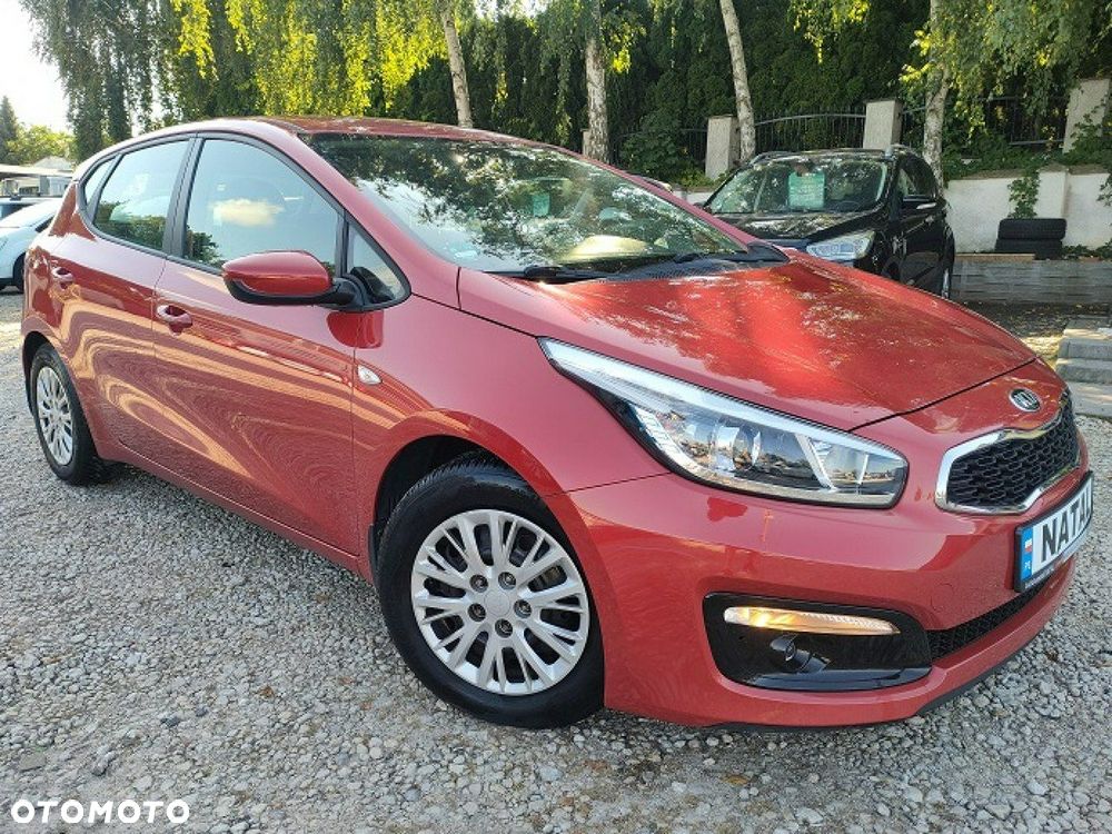 Kia Ceed - 5