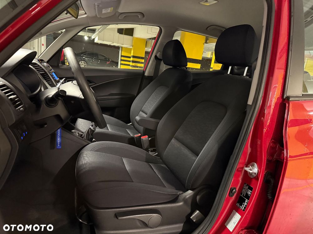 Hyundai ix20 1.4 Classic - 13