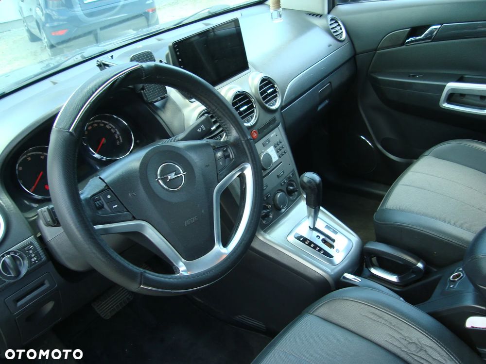 Opel Antara - 9