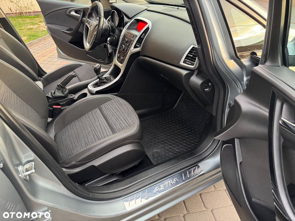 Opel Astra 1.6 Enjoy EU6 - 15