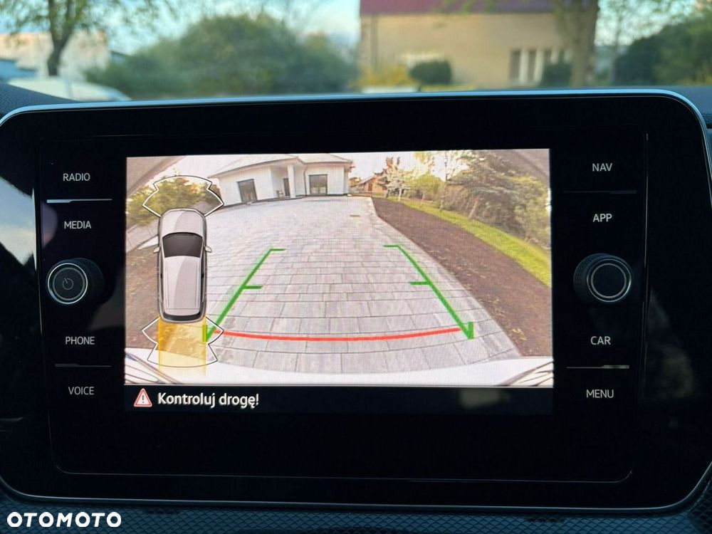 Volkswagen T-Cross - 9