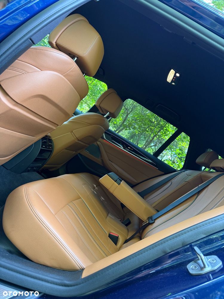 BMW Seria 5 520d xDrive mHEV M Sport sport - 22