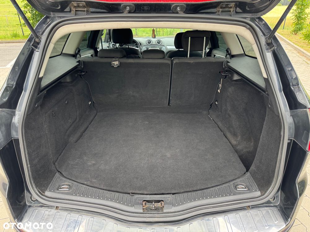 Ford Mondeo 2.0 TDCi Titanium - 15
