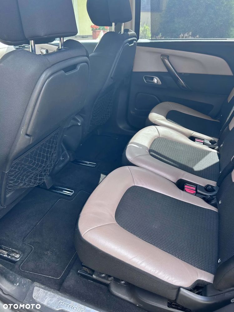 Citroën C4 Picasso 1.6 e-HDi Exclusive - 16