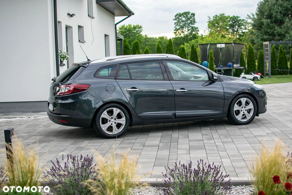 Renault Megane - 11