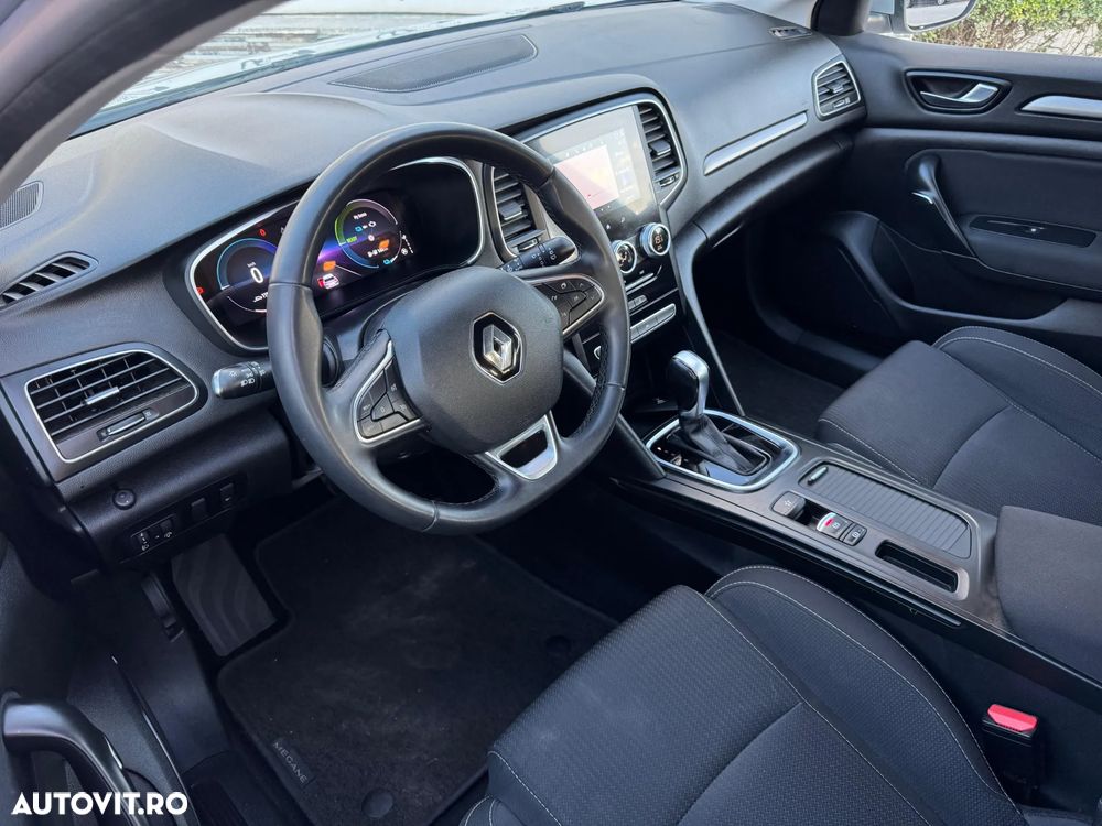 Renault Megane E-TECH Plug-in 160 INTENS - 11