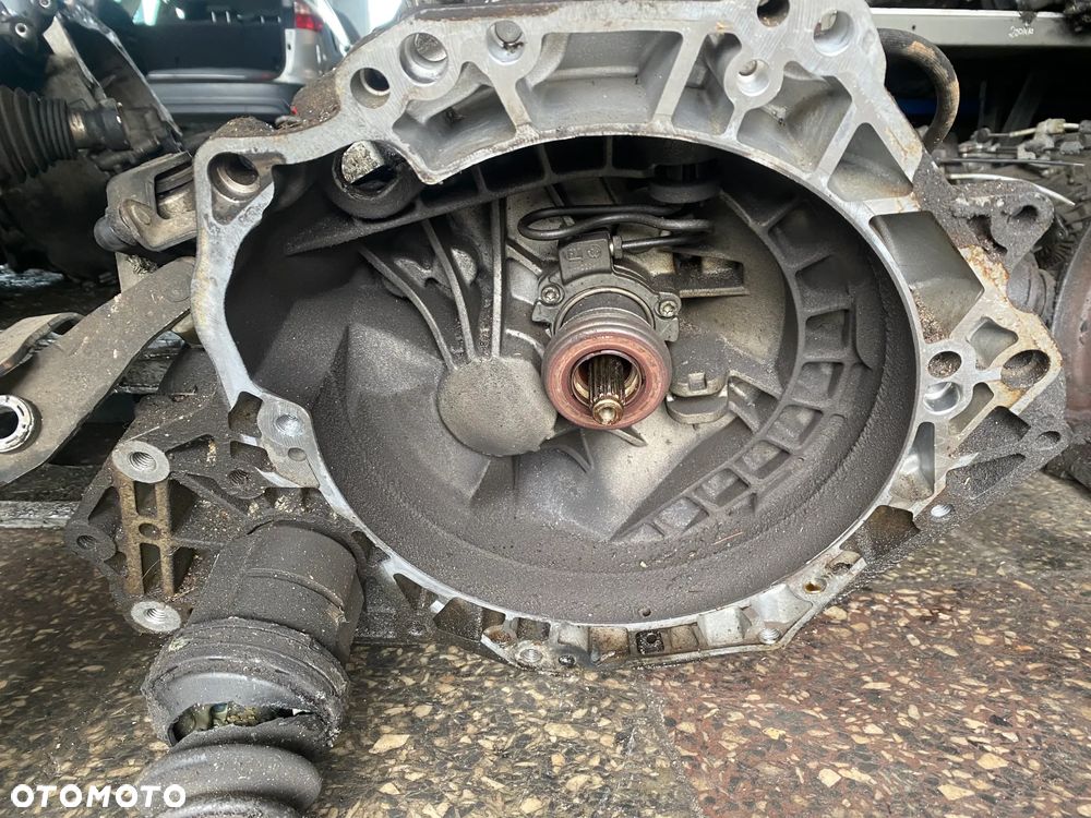 SKRZYNIA BIEGÓW F17W355 OPEL CORSA  1.7 D - 2
