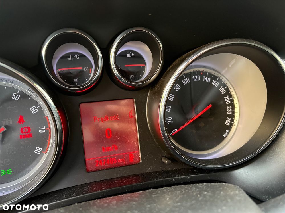 Opel Zafira - 8
