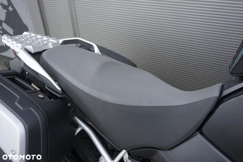 Suzuki V-STROM - 7