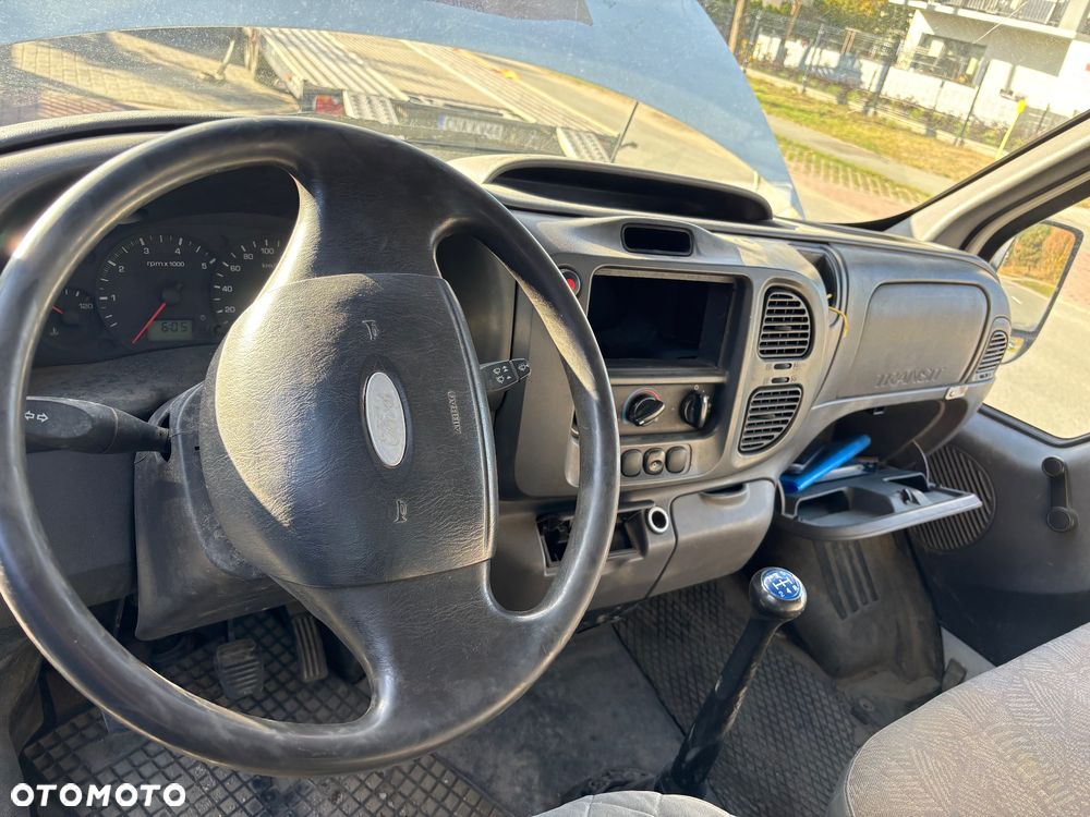 Ford Transit 350 - 7