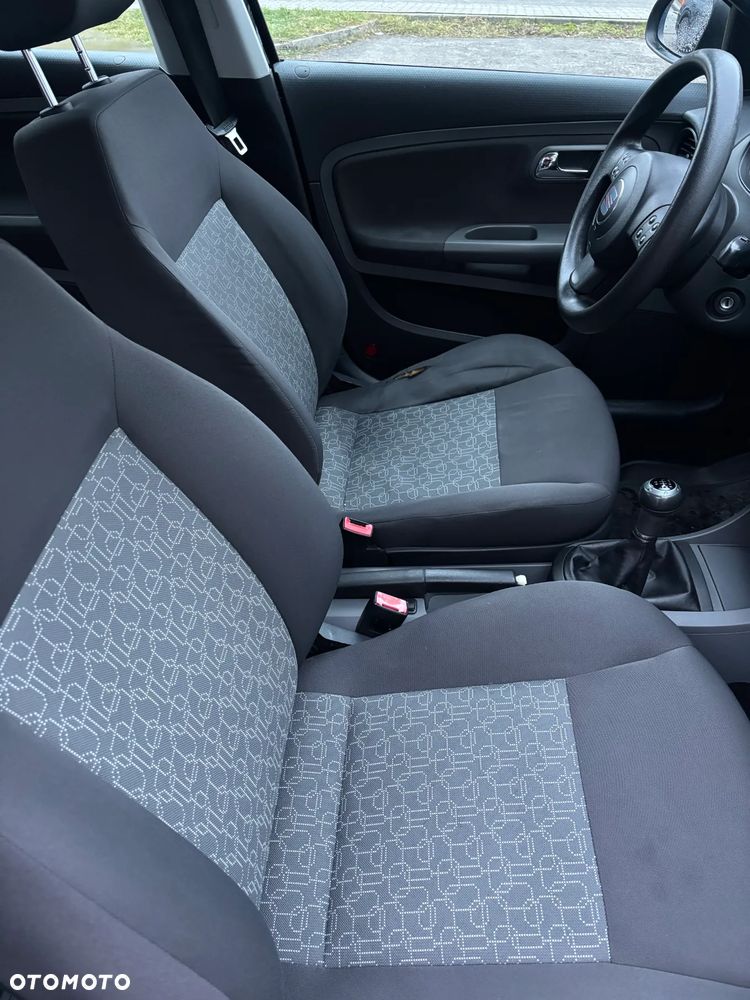 Seat Ibiza 1.9 TDI DPF Reference - 8