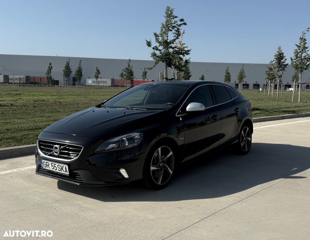 Volvo V40 D3 Aut. R-Design - 1