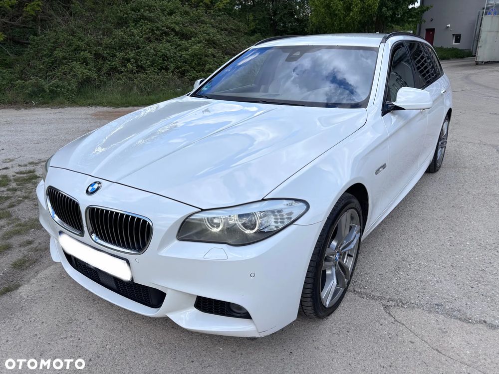 BMW Seria 5 525d xDrive Sport-Aut - 1