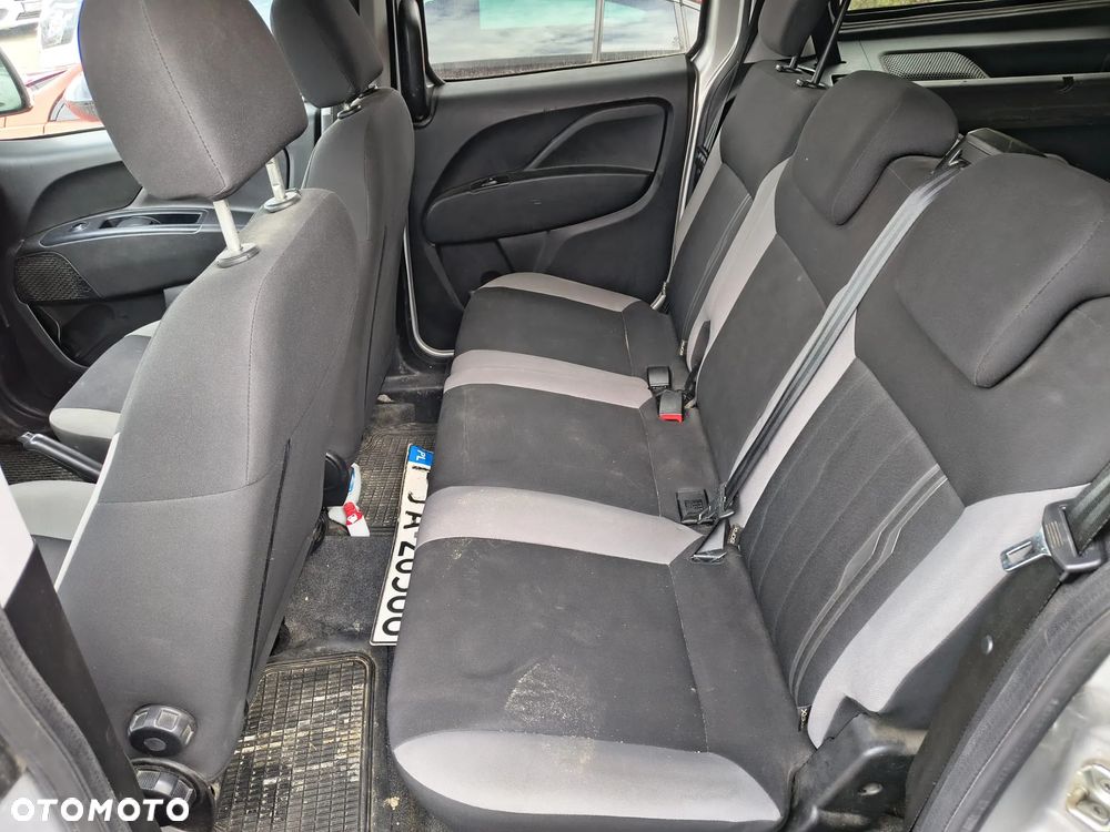 Fiat Doblo - 15