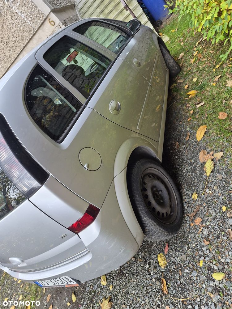 Opel Meriva - 4