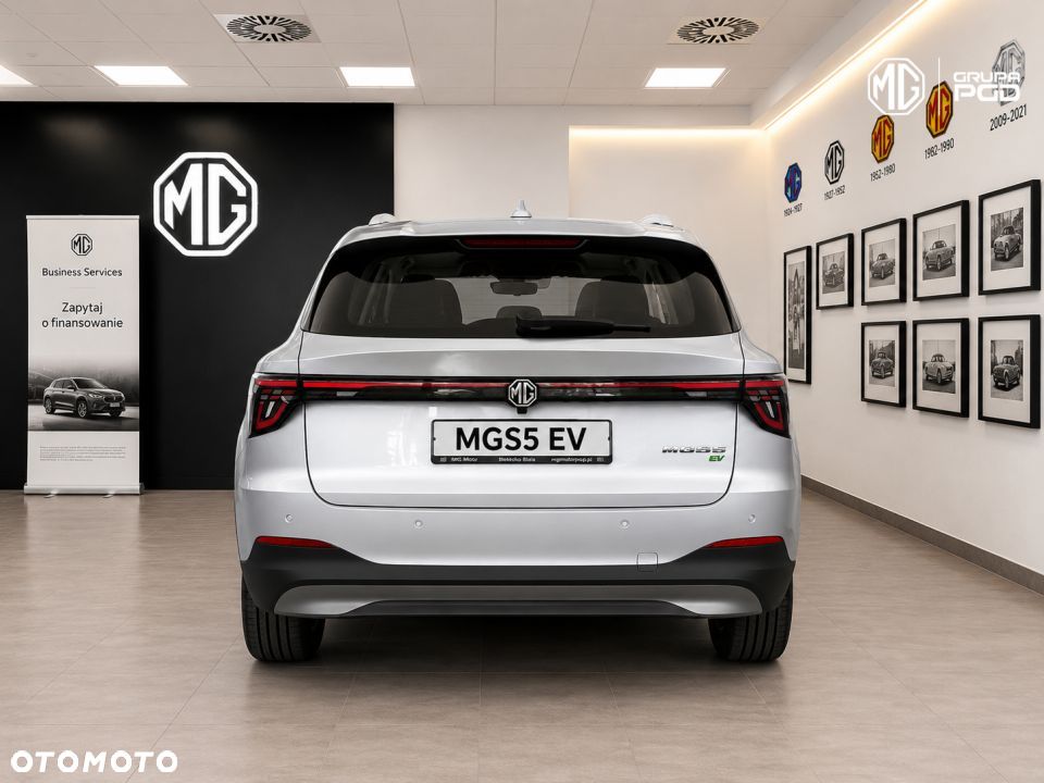 MG S5 EV - 8