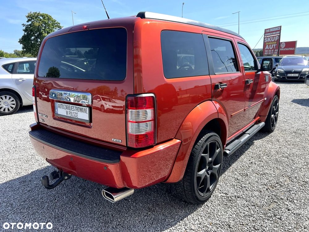 Dodge Nitro - 3