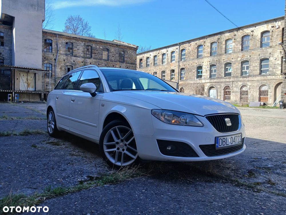 Seat Exeo 2.0 TDI DPF Style - 1