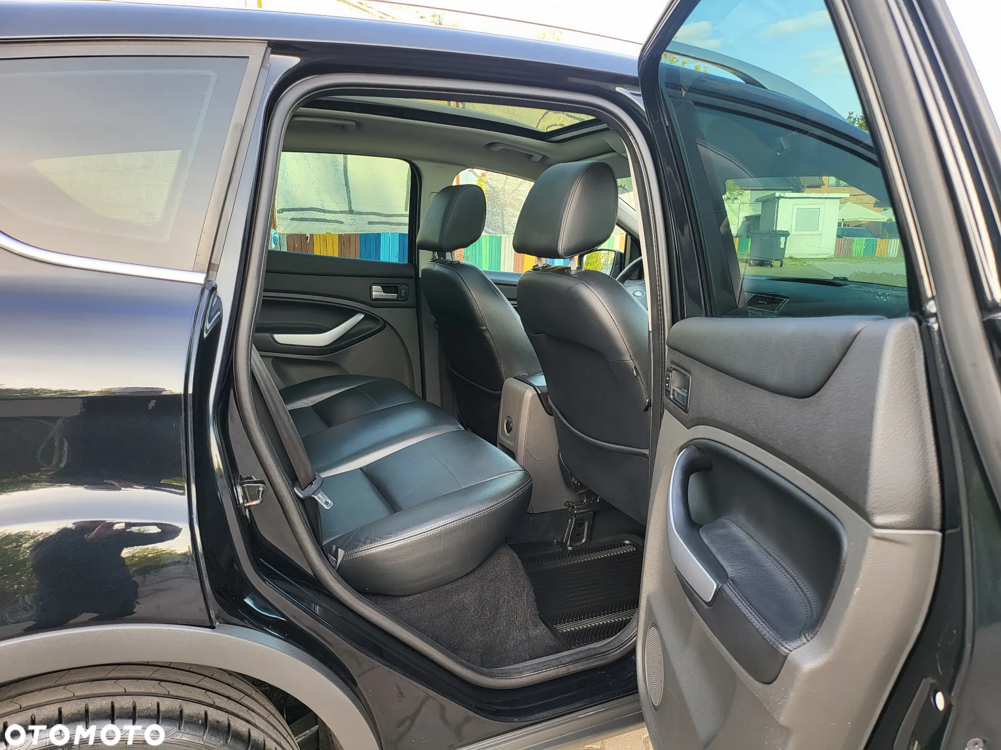 Ford Kuga - 21