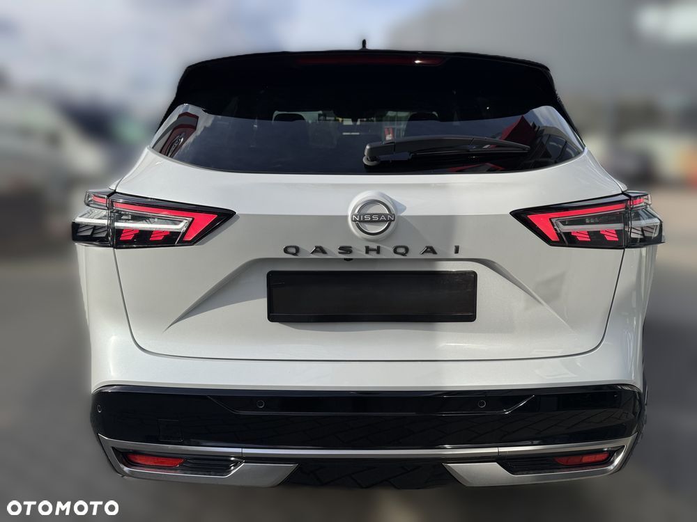 Nissan Qashqai 1.3 DIG-T mHEV Tekna+ Xtronic - 4