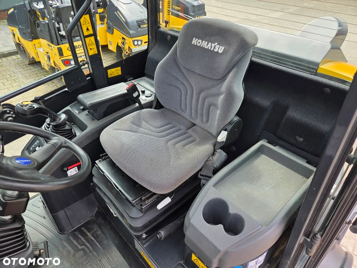 Komatsu Ładowarka Kołowa KOMATSU WA70 M-8 Najnowsza Seria OKAZJA !! - 13