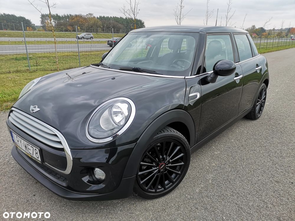 MINI Cooper Seven Chili - 9