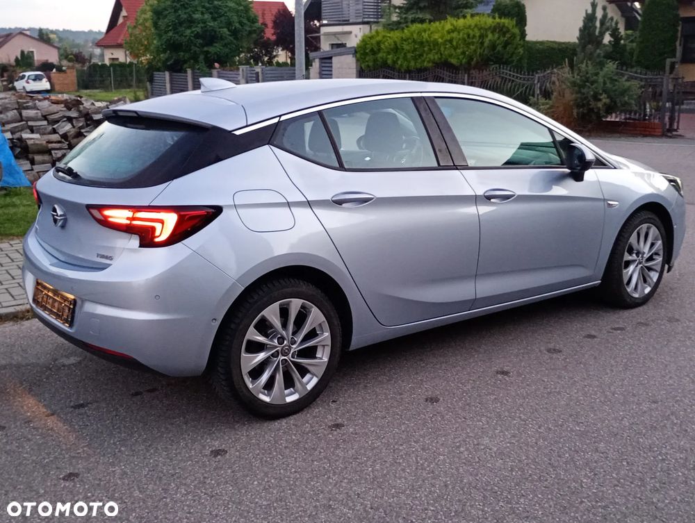 Opel Astra 1.4 T Dynamic S&S - 15